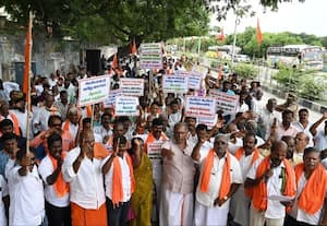  கோவில்களில் தரிசன கட்டணத்தை ரத்து செய்ய வலியுறுத்தி ஆர்ப்பாட்டம்
