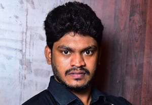 நிருபர்களை சரமாரியாக தாக்கியதாக தவெக - எம்.எல்.ஏ., மீது புகார்
