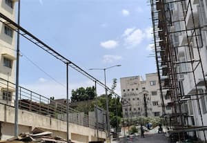 அரசு மருத்துவமனை இரு வளாகங்களுக்கு இடையே ﻿ இணைப்பு பாலம்:  குழந்தைகள் நல வார்டு பணி 3 மாதங்களில் முடியும்