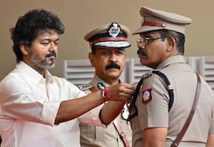  ஐ.பி.எஸ்.,கள் உட்பட 630 போலீசாருக்கு பதக்கம் அணிவித்து கவுரவித்தார் முதல்வர்
