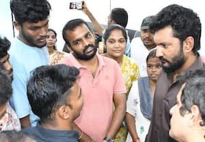  குரூப்-1 தேர்வில் பணியிடம் குறைப்பு; அமைச்சரிடம் புலம்பிய தேர்வர்கள்