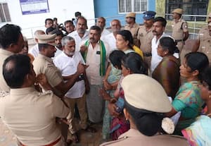  விவசாய சங்க நிர்வாகி கைதா? கலெக்டர் அலுவலகம் முற்றுகை