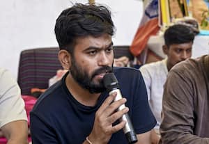 கரப்பான் கட்சி நன்கொடை வாங்கியது எப்படி; அபிஜித் தீப்கே மர்ம பின்னணி: குவியும் புகார்கள்