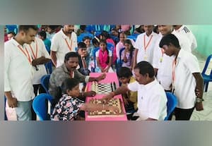  தண்டலத்தில் செஸ் போட்டி