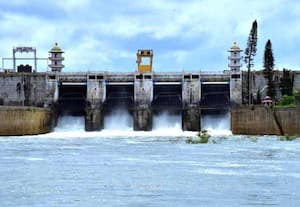 முழு கொள்ளளவை எட்டியது கபினி அணை; தமிழகத்திற்கு நீர்திறப்பு 27 ஆயிரம் கனஅடியாக அதிகரிப்பு