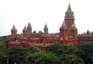 எம்.எல்.ஏ., உறவினருக்கு அரசு வழக்கறிஞர் பதவி; எதிர்த்து ஐகோர்ட்டில் வழக்கு