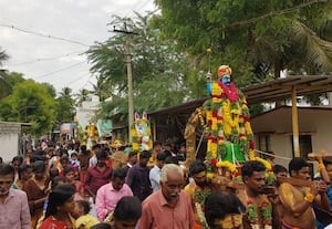  குதிரை எடுப்பு விழா