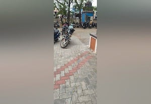  மின்துறை அமைச்சர் தொகுதியில் த.வெ.க.,வினர் மின் திருட்டு