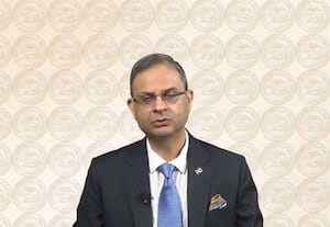 ரெப்போ வட்டி விகிதத்தில் எந்த மாற்றமும் இல்லை; ஆர்பிஐ கவர்னர்  அறிவிப்பு
