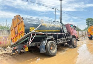  சீரமைக்கப்படாத சாலையால் அவதி