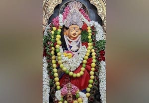  அம்மன் கோயில்களில் ஆடி 4ம் வெள்ளி சிறப்பு பூஜை