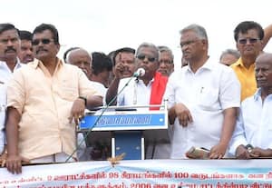  மேகமலை மலை கிராமத்தினர் கலெக்டர் ஆபீஸ் முன் ஆர்ப்பாட்டம் பாதுகாப்பு பணியில்  1300 போலீசார் குவிப்பு