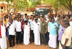  டாஸ்மாக் ஊழியர்கள் ஆர்ப்பாட்டம்