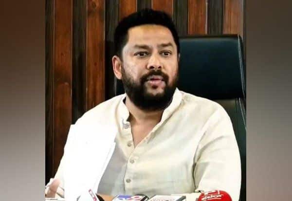 நீதிமன்ற நிபந்தனையை மீறி டில்லி பயணம் அமைச்சர் நாகேந்திராவின் ஜாமின் ரத்தாகுமா?