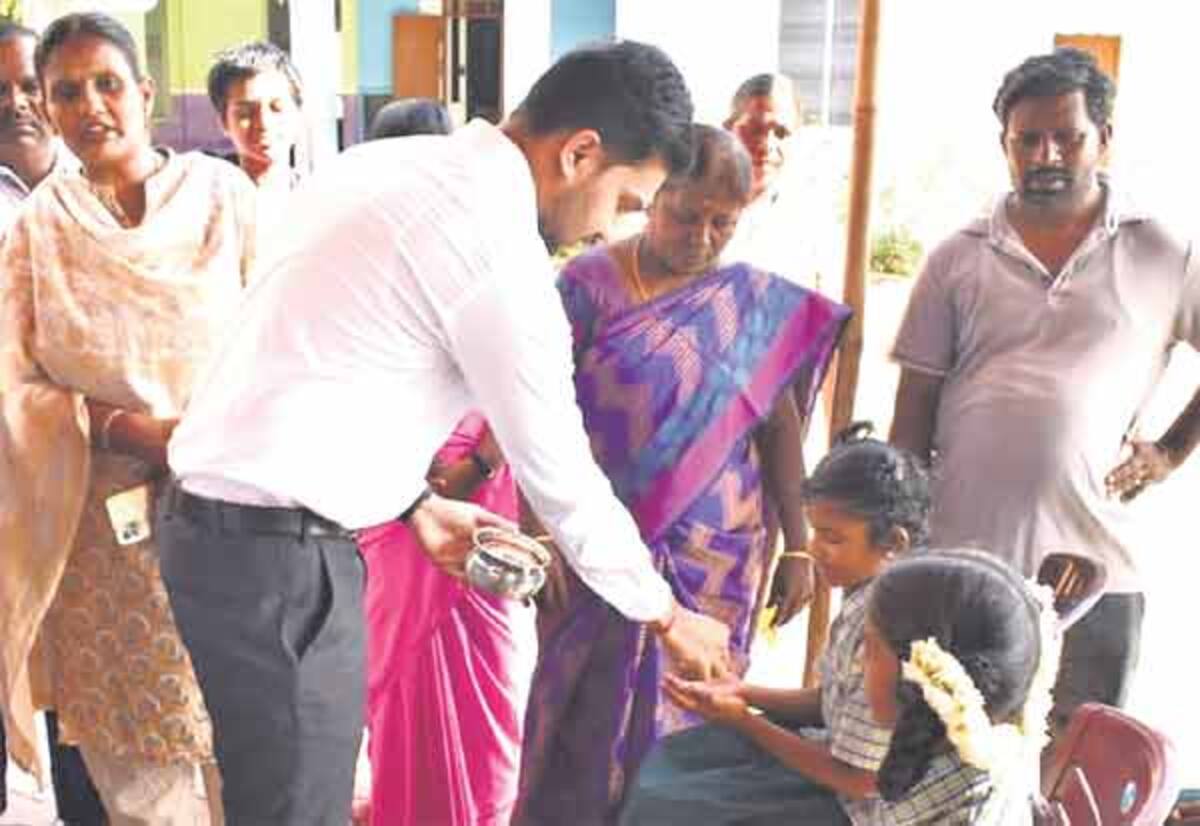 மாவட்டத்தில் 5.64 லட்சம் பேருக்கு 'அல்பெண்டசோல்' மாத்திரை வழங்கல்