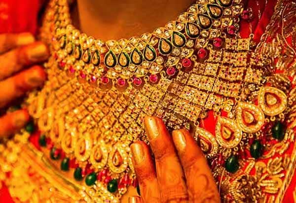  தங்கம் விலை சவரனுக்கு ரூ.120 குறைவு