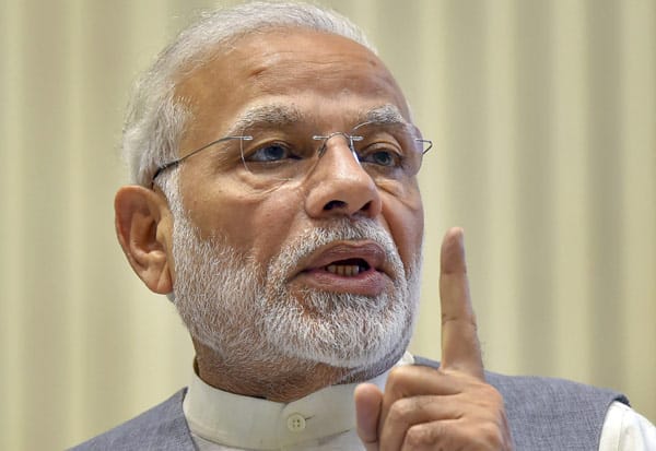 குறுக்கு வழியில் முன்னேற நினைத்தால் பாதியிலேயே பயணம் முடிந்துவிடும்: இளைஞர்களுக்கு பிரதமர் அட்வைஸ்