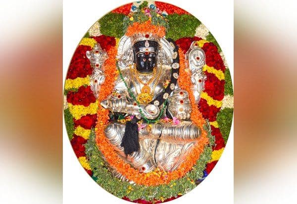  கல்யாண் நகர் ஓம் சக்தி கோவிலில் இன்று அம்மனுக்கு பாலாபிஷேகம்