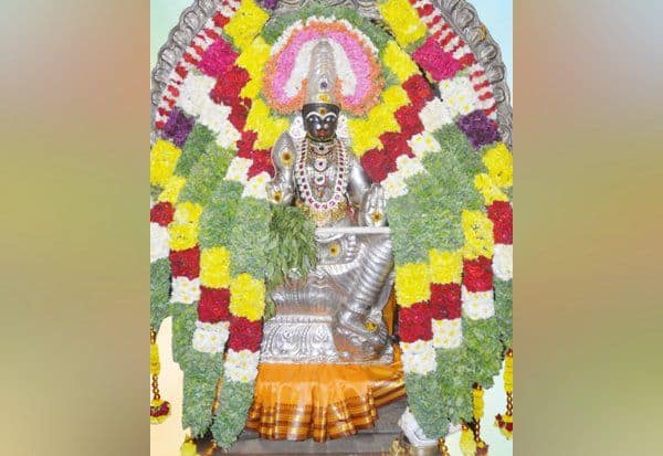  ஆதிபராசக்தி அம்மன் சக்தி பீடத்தில் 43ம் ஆண்டு திருவிழா இன்று துவக்கம்