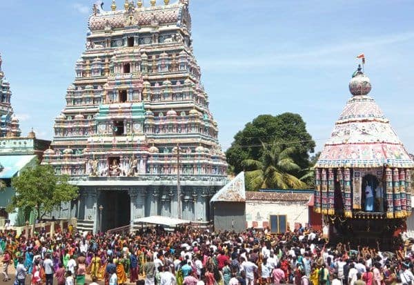  காளையார்கோவிலில் ஆடிப்பூர தேரோட்டம்