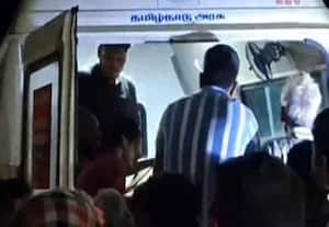 பெரம்பலூரில் தேர் மீது மின்சாரம் பாய்ந்ததில் இருவர் பலி