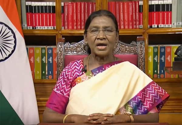 இந்திய எதிர்காலத்தின் சிற்பிகளாக மாணவர்கள் திகழ்கின்றனர்: ஜனாதிபதி பெருமிதம்