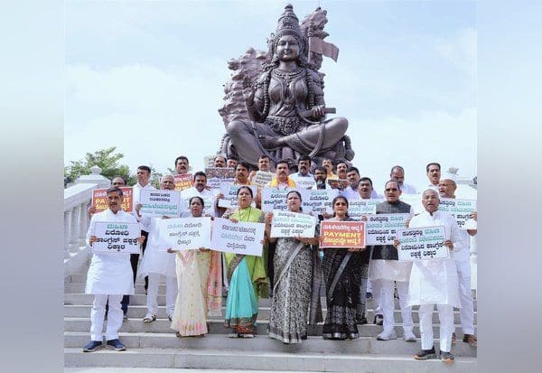  ஆர்.எஸ்.எஸ்.,க்கு தடை விதிக்க உங்களால் முடியுமா? முதல்வர் சிவகுமாருக்கு விஜயேந்திரா சவால்