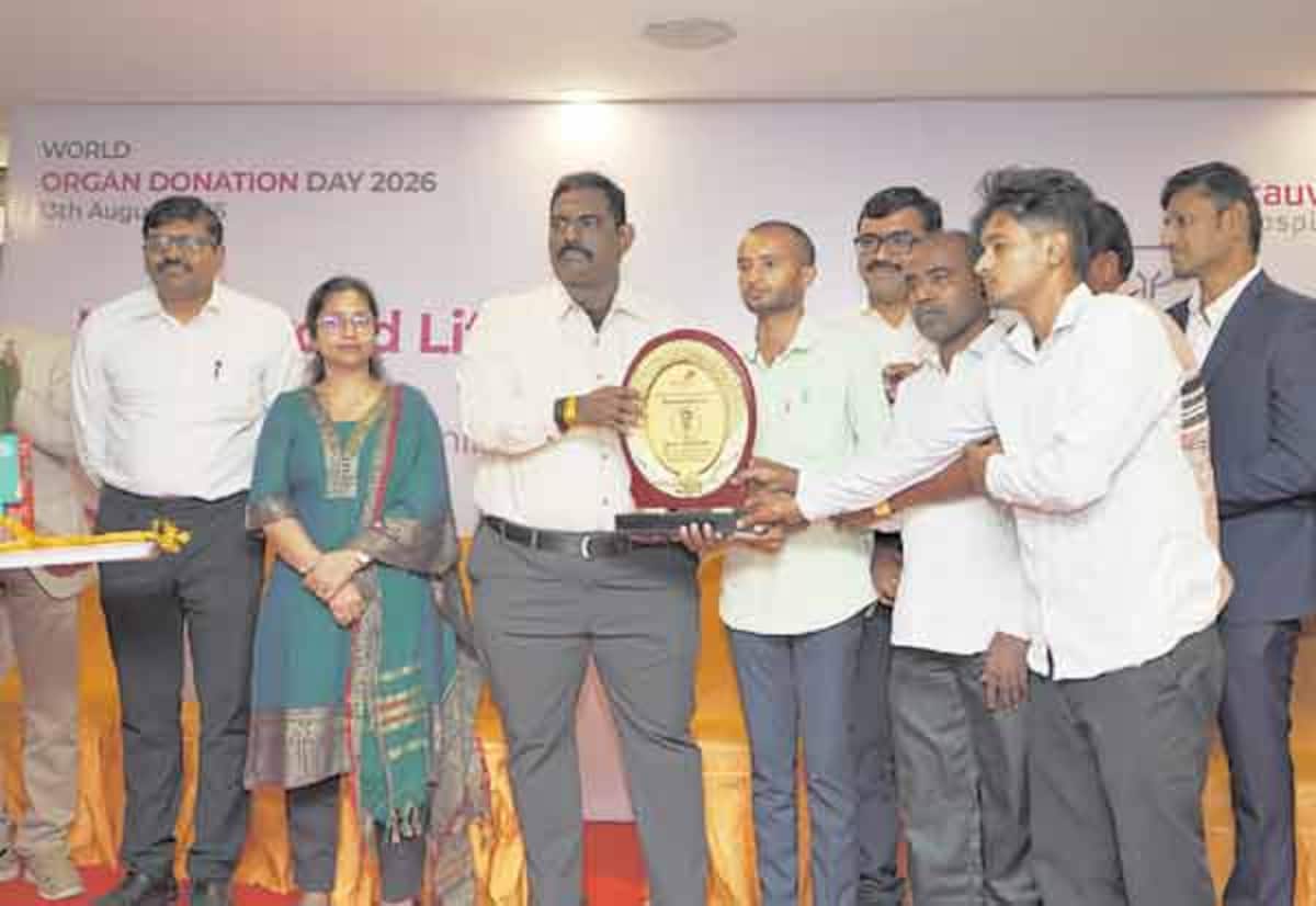 உறுப்பு தானம் செய்த குடும்பங்களுக்கு காவேரி மருத்துவமனை கவுரவிப்பு