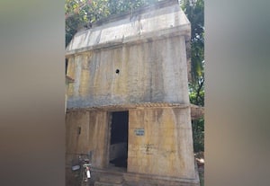  அபாயத் தொட்டி அகற்றப்படுமா