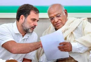 சொத்தைக் காரணம் கூறி சுதந்திர தின விழாவை புறக்கணிக்கும் காங்கிரஸ்