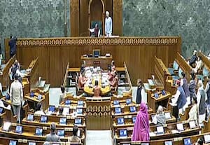 வெளிநாட்டு தூதர்களை சந்தித்த தமிழக எம்.பி.,: சந்திக்க அனுமதி கிடைத்ததா?