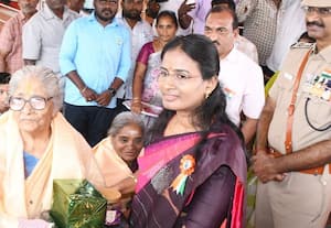  மாவட்டத்தில் சுதந்திர தின விழா கொண்டாட்டம் கலை நிகழ்ச்சிகள், போட்டிகளில் அசத்திய மாணவர்கள்