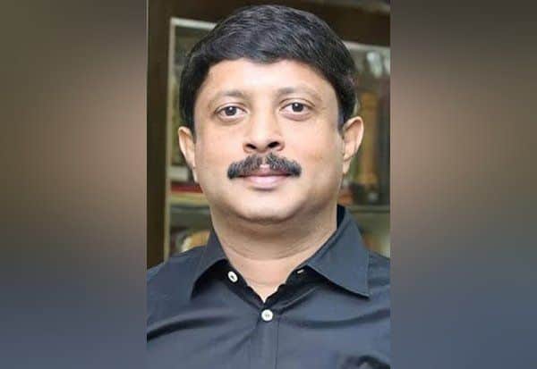  கர்நாடகாவில் பஸ் கட்டணம் உயர்த்த அரசு திடீர் முடிவு