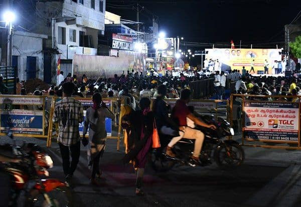 ஆட்சி பொறுப்பேற்று 100 நாள்: த.வெ.க.,வினர் கொண்டாட்டம்