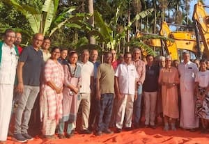 குறிச்சி அணைக்கட்டு புனரமைப்பு பூமி பூஜையுடன் துவங்கியது சிறுதுளி