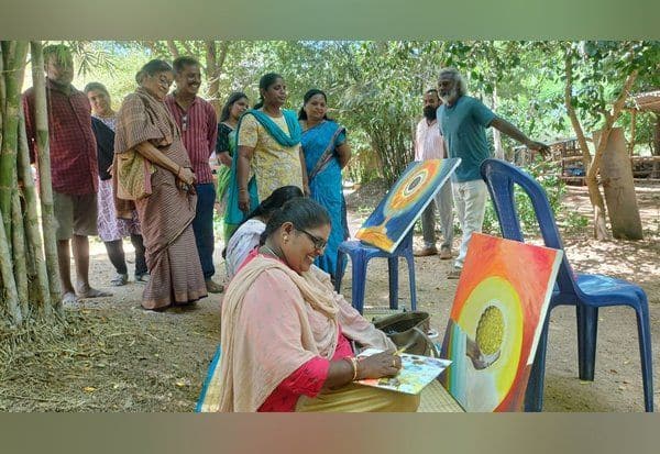  அரவிந்தரின் 154வது பிறந்த நாளையொட்டி கலாசார மையத்தில் ஓவிய கண்காட்சி