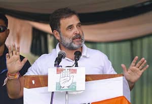 நெட் தேர்வில் 3 பாடங்களுக்கு மறுதேர்வு; மாணவர்கள் தண்டனை அனுபவிக்கிறார்கள் என ராகுல் குற்றச்சாட்டு
