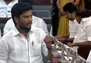  உதயநிதிக்கு கண்ணியத்தை கற்றுக்கொடுங்கள்;  சொல்கிறார் அமைச்சர் ரமேஷ்  