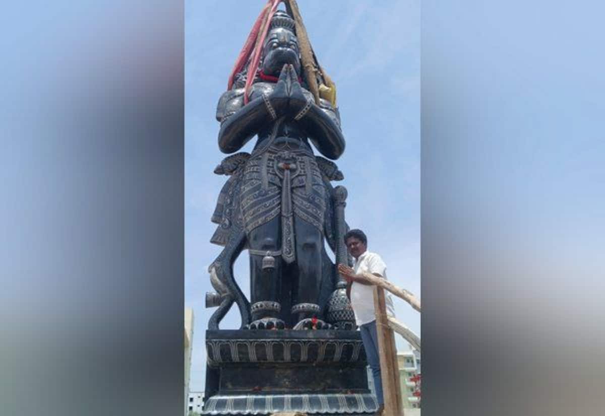 ஆந்திர மாநில கோவிலுக்கு பிரம்மாண்ட ஆஞ்சநேயர் கற்சிலை