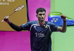 உலக பாட்மின்டன்: ஆயுஷ் அசத்தல் * 'நம்பர்-1' வீரரை வீழ்த்தினார் 