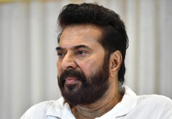 நடிகர் மம்முட்டியின் உதவியால் கேட்கும் திறன் பெற்ற இரு குழந்தைகள்