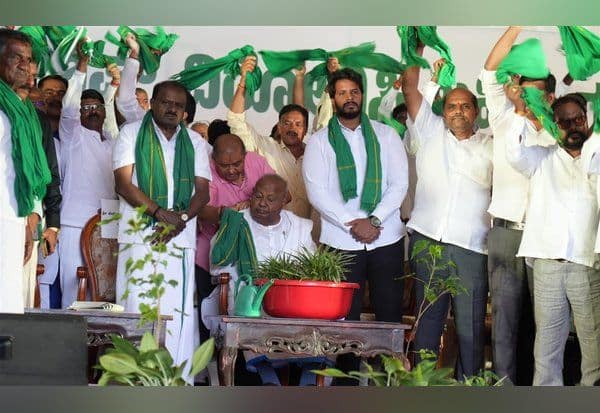  கனகபுராவில் நிலம் வேண்டாம் பிடதியில் வேண்டுமா? மத்திய அமைச்சர் குமாரசாமி பேச்சு