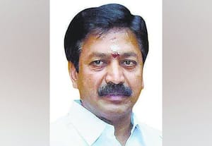  'காங்கிரஸ், பா.ஜ., கட்சிகளின் உடலில் இருப்பது ஒரே ஜீன்'