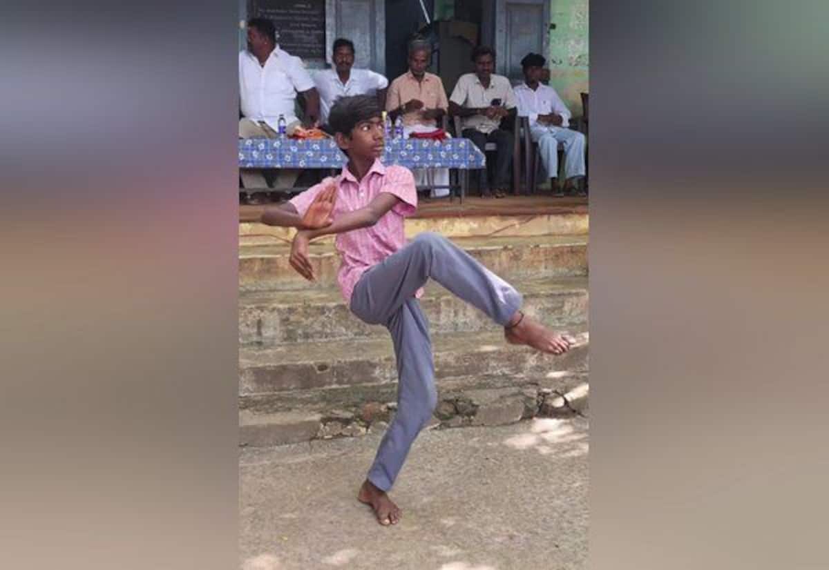 விருத்தாசலம் மாணவருக்கு ‘ஜாக்பாட்’பத்மஸ்ரீ நர்த்தகி நடராஜ் பாராட்டு
