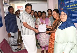  பாலுாட்டும் தாய்மார்கள் அறை புதுப்பிப்பு