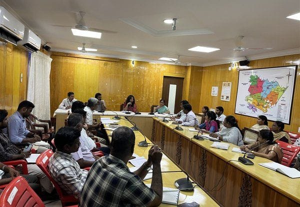 எண்ணெய்வித்துக்கள், சிறுதானியங்கள் பயிரிடுவதை ஊக்கப்படுத்த வேண்டும் மத்திய அரசின் இணைச் செயலாளர் அறிவுரை