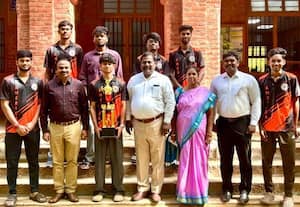  மதுரையில் பாட்மின்டன் போட்டி
