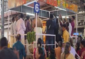 குருவாயூர் கோயிலில் சாதனை படைத்த திருமண வைபவம்: ஒரே நாளில் அரங்கேறிய 444 திருமணங்கள்
