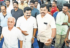  தினமலர் ஷாப்பிங் திருவிழா இன்று ஒருநாள் மட்டுமே: 'சித்திரை திருவிழா' வானது மதுரை தமுக்கம்  அனைத்து பொருட்களையும் ஒரே இடத்தில் அள்ளலாம்