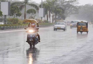 தமிழகத்தில் இன்று 19 மாவட்டம், நாளை 9 மாவட்டங்களில் மழைக்கு வாய்ப்பு